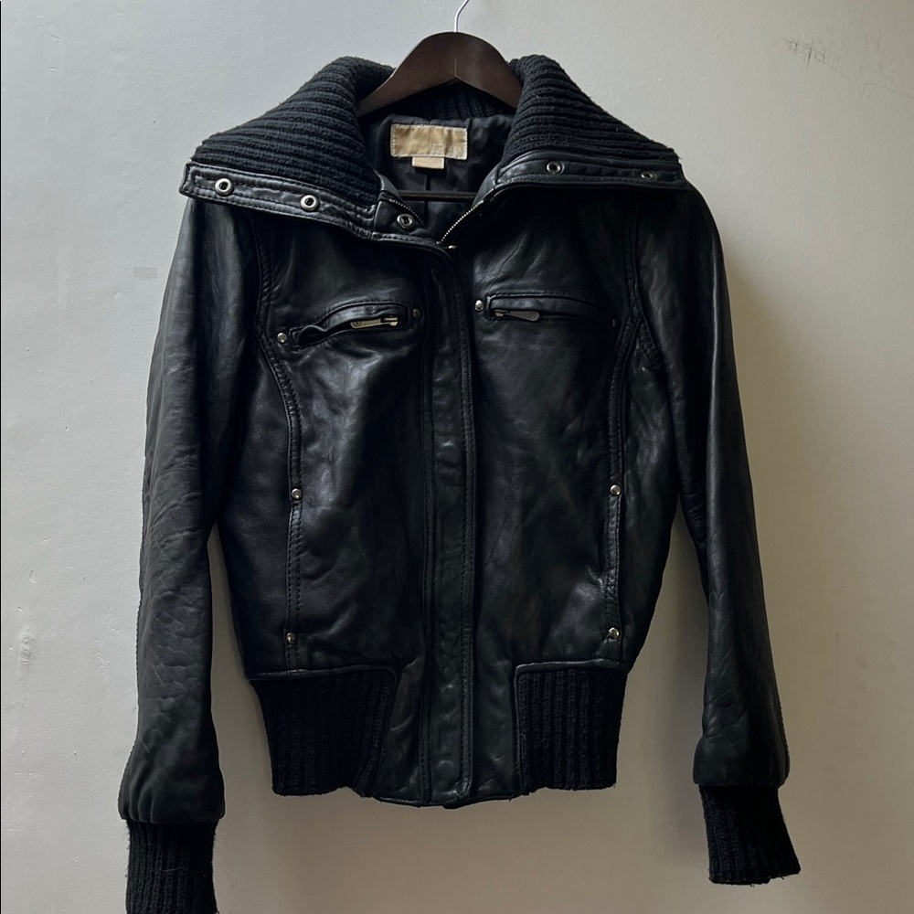 MICHAEL Michael Kors Black Leather Bomber Jacket Ribbed Knit Trim Size M